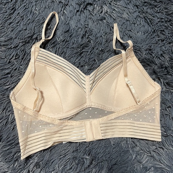 BRA - Picture 2 of 2